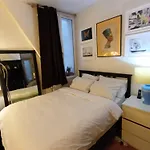 Meuble Proche Gare Du Nord Et Gare Du Nord Acces Direct Metro Apartment